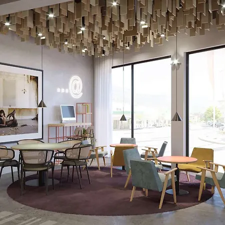 Nonanteneuf Hōtel - Contactless Check-in Hotel Sierre