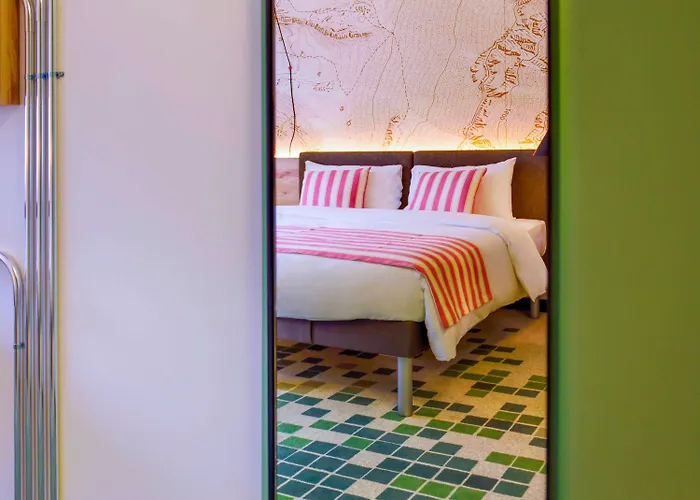 Nonanteneuf - Contactless Check-in