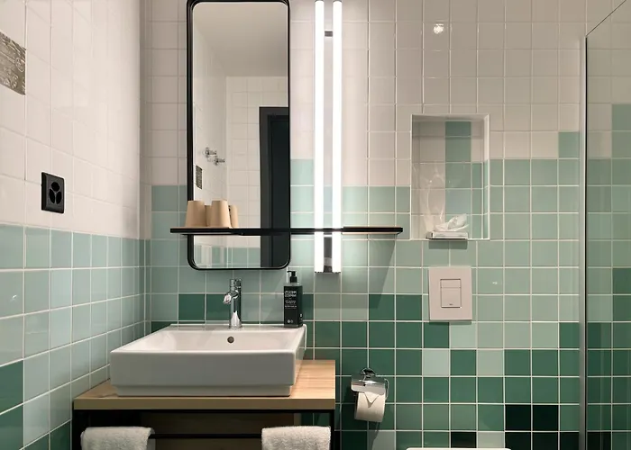 Nonanteneuf - Contactless Check-in סייר