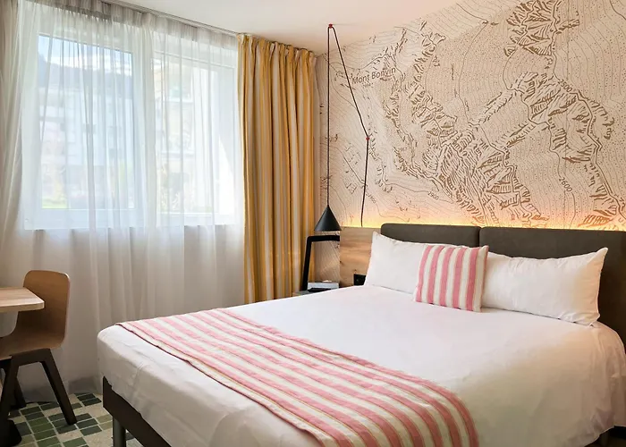 Nonanteneuf - Contactless Check-in סייר