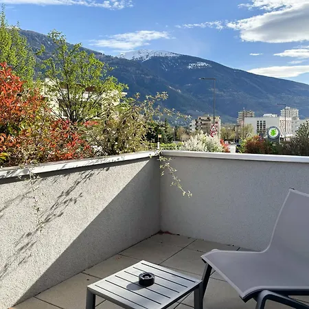 Nonanteneuf - Contactless Check-in