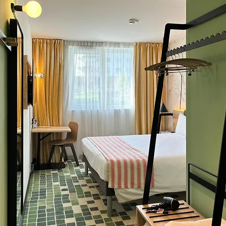 Nonanteneuf - Contactless Check-in סייר